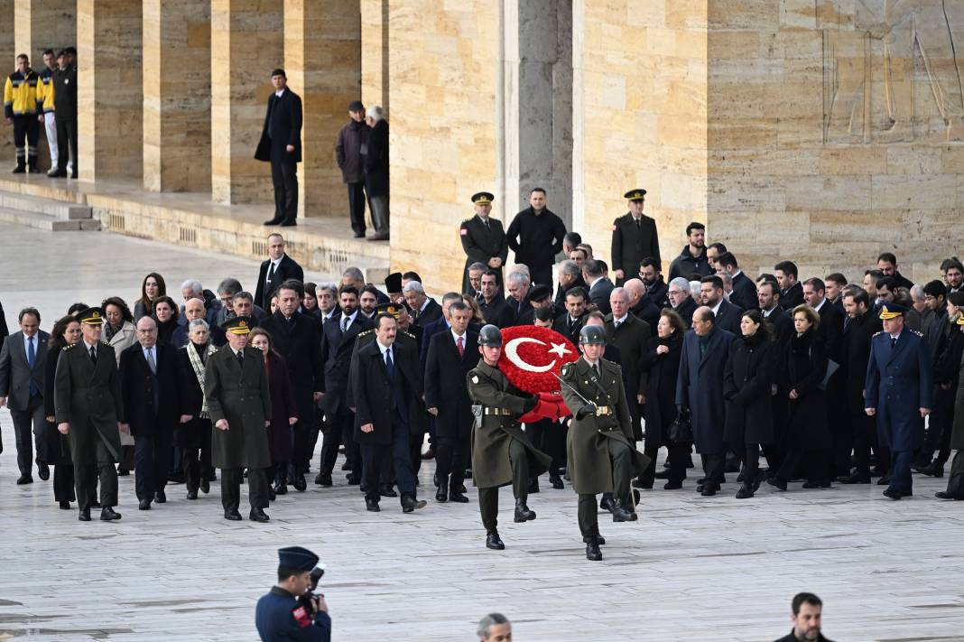 İkinci Cumhurbaşkanı İsmet İnönü 51. ölüm yılında Anıtkabir’de mezarı başında anıldı 2